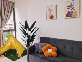 New! Bali 5-8pax Melaka Town @ Play View Condo